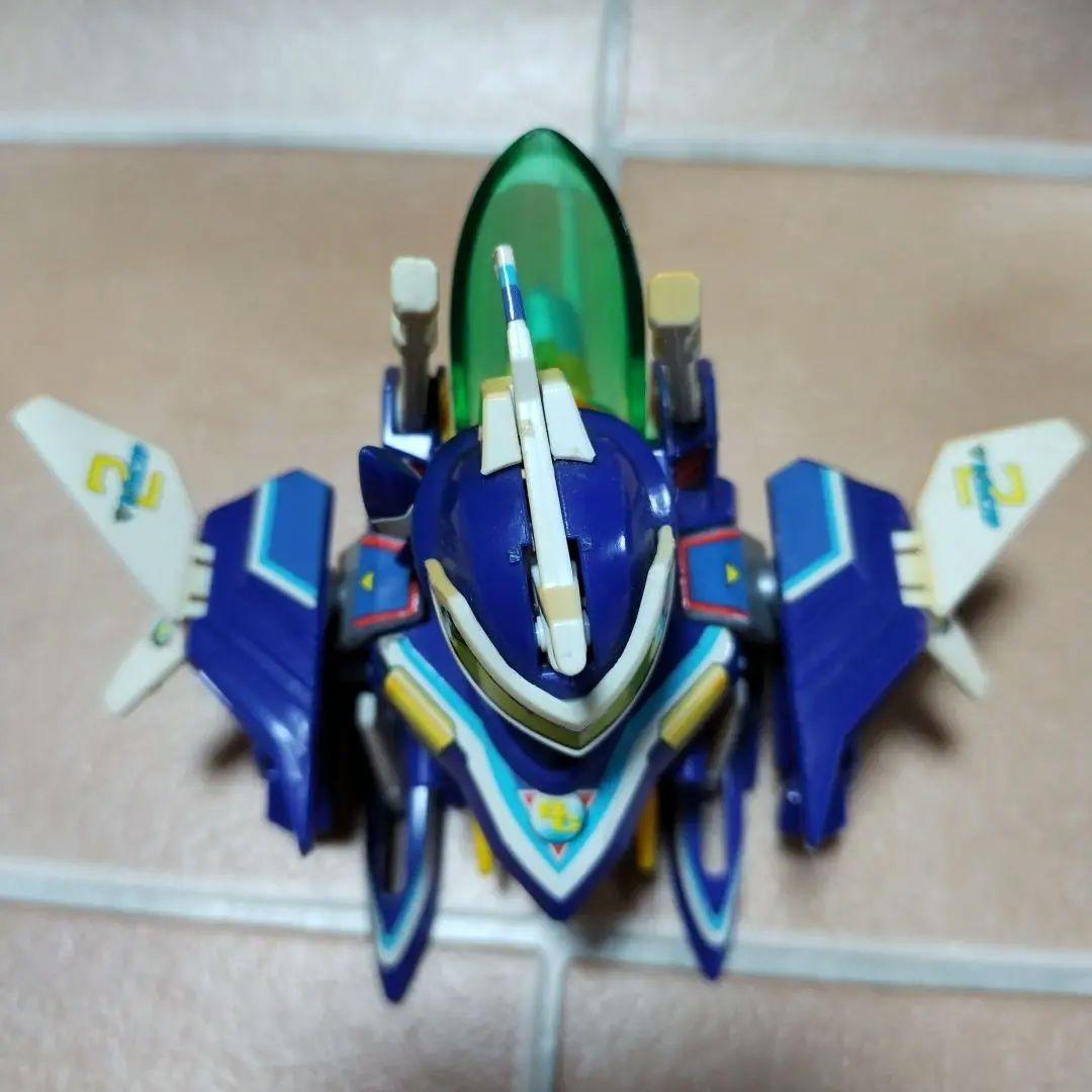 ビーダマン希少⭐B ビーダマン爆外伝⭐〈写真1.2枚目〉4体セット