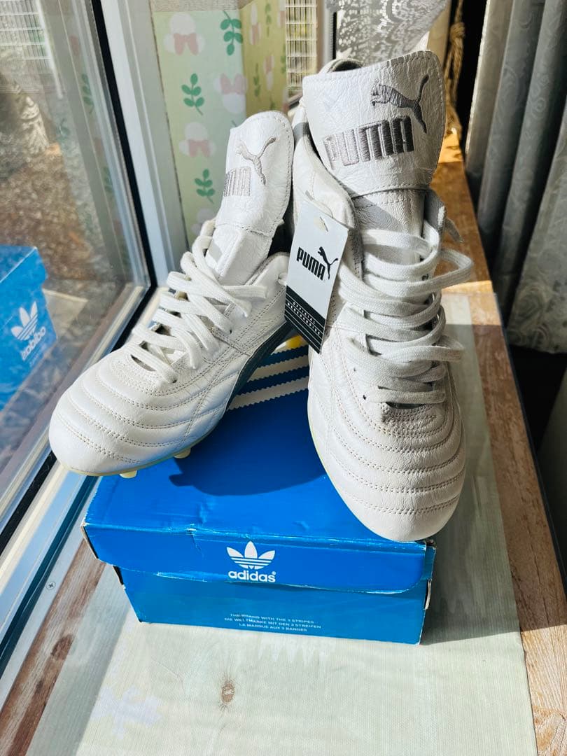 PUMA パラメヒコ　サッカーシューズ ホワイト スパイク