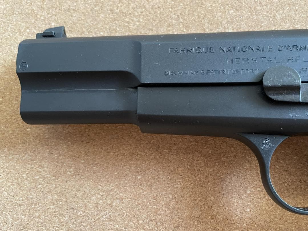 Browning Hi-Power Military ガスガン ヘビーウェイト