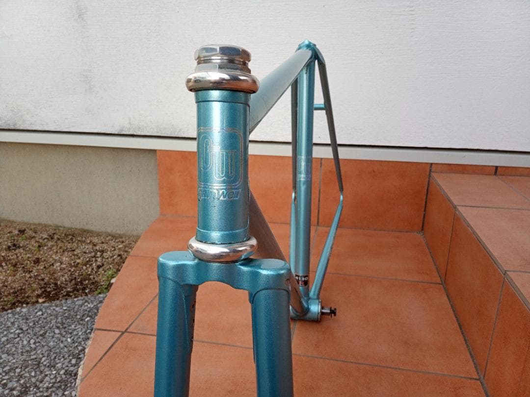 ガンウェル　ピストフレーム