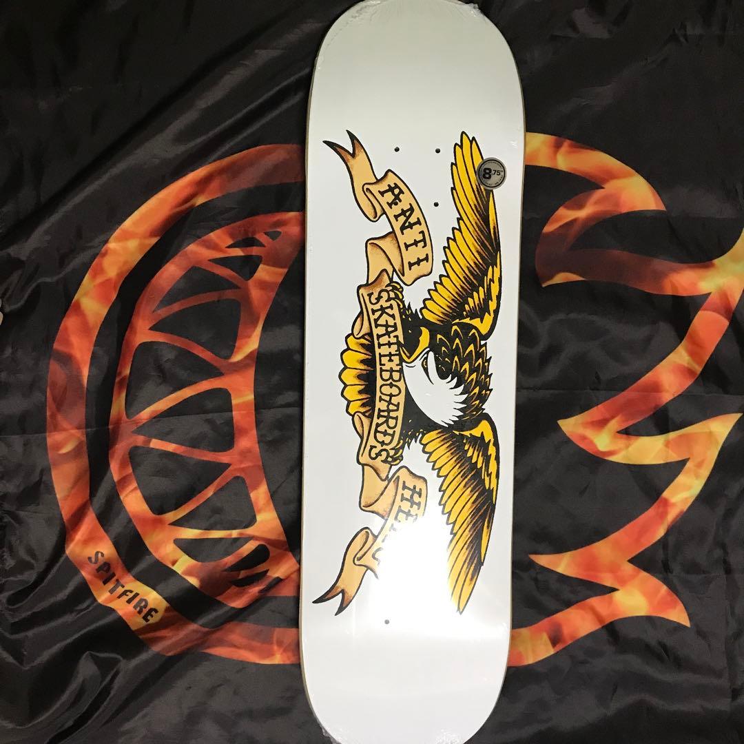 ANTI HERO スケートボードデッキ 8.75インチ