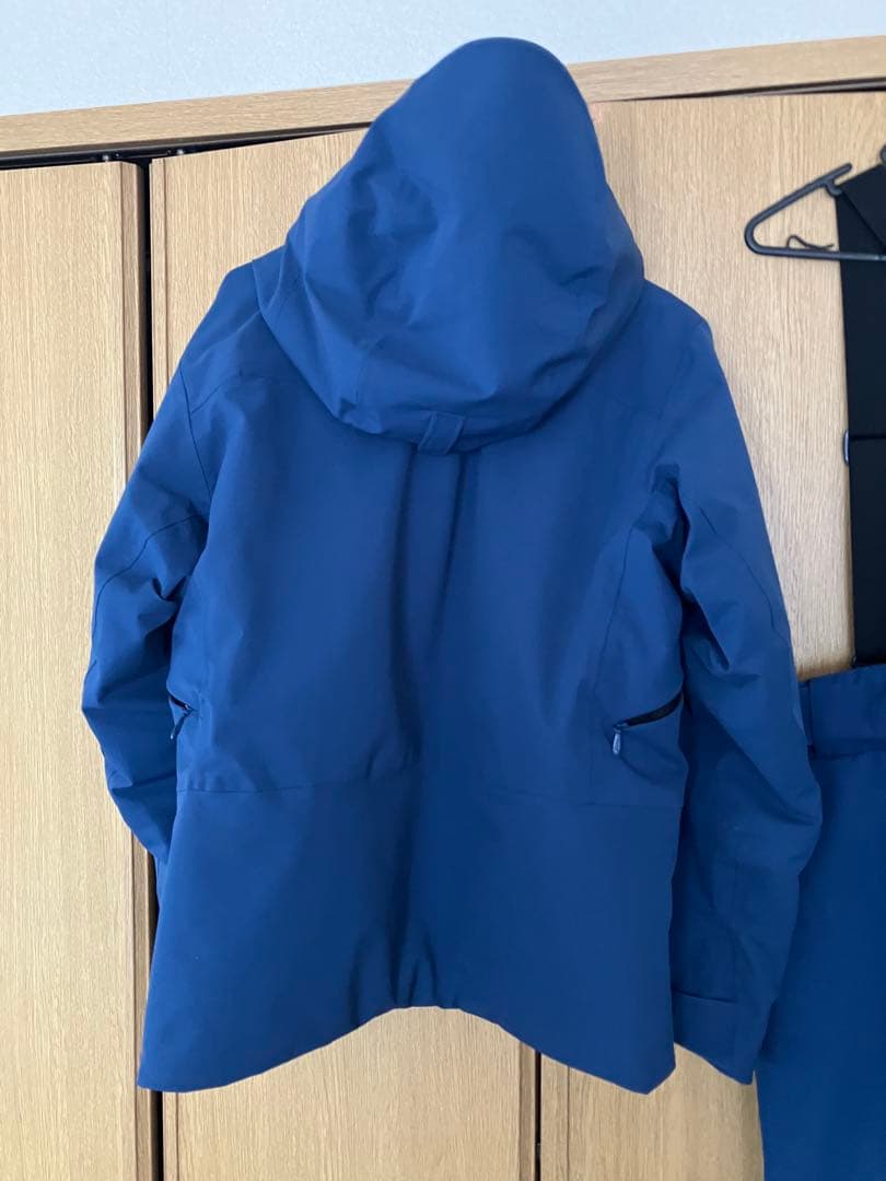 ファブリススキーウェア上下セット Mサイズ