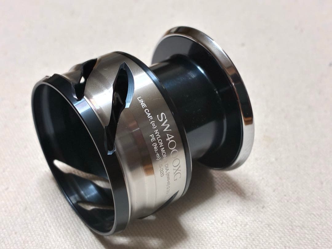 【未使用品】シマノ リール 21ツインパワーSW 4000XG【純正スプール】