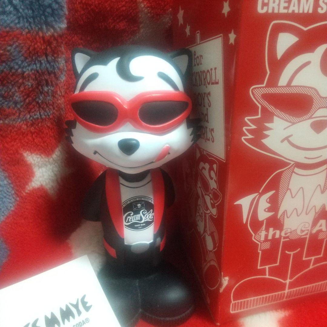 １st　クリームソーダTEMMYE BOBBING HEAD 限定１000体