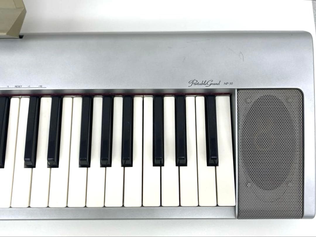 YAMAHA ヤマハ NP-30 電子ピアノ キーボード シルバー 76鍵