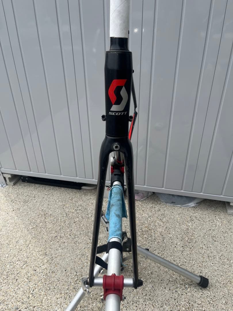 スコット　フレーム