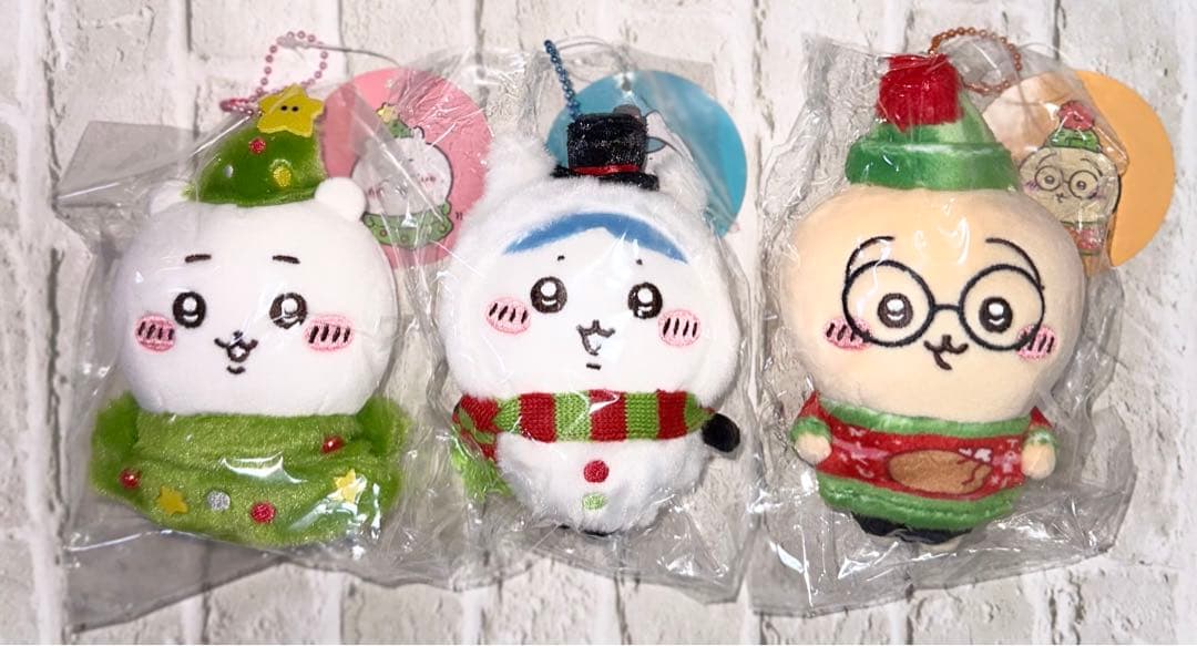 ちいかわ ハッピーホリデーなマスコット ぬいぐるみ ハチワレ うさぎ　クリスマス