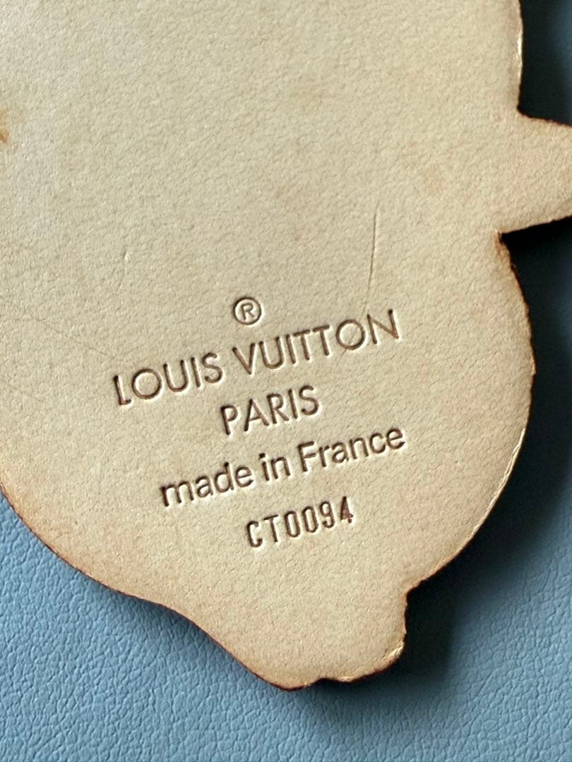Louis Vuitton クマ型キーホルダー
