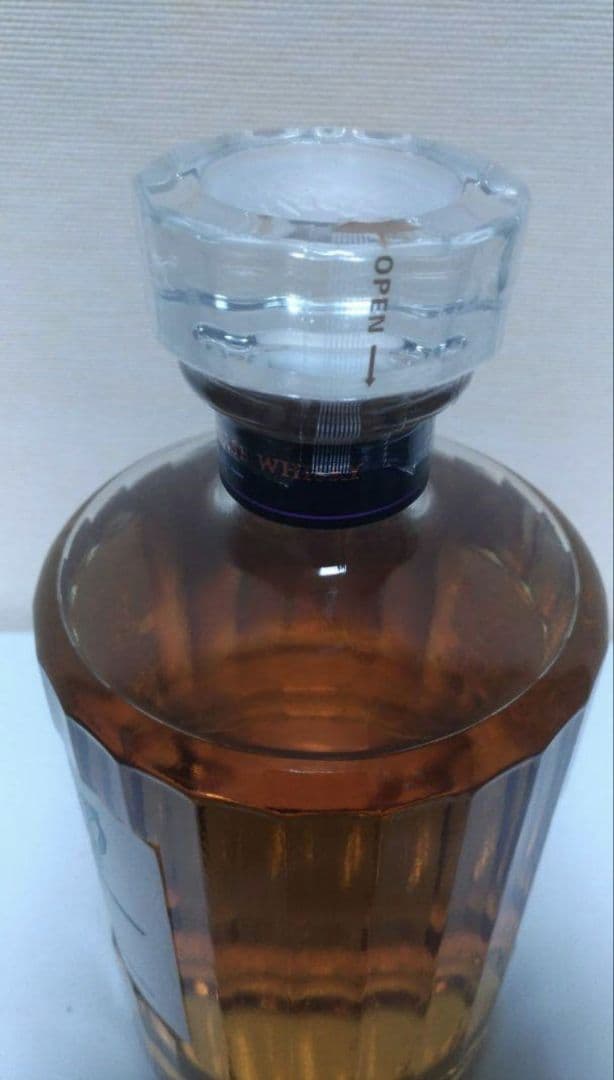 【新品】サントリー 響 ジャパニーズハーモニー 700ml