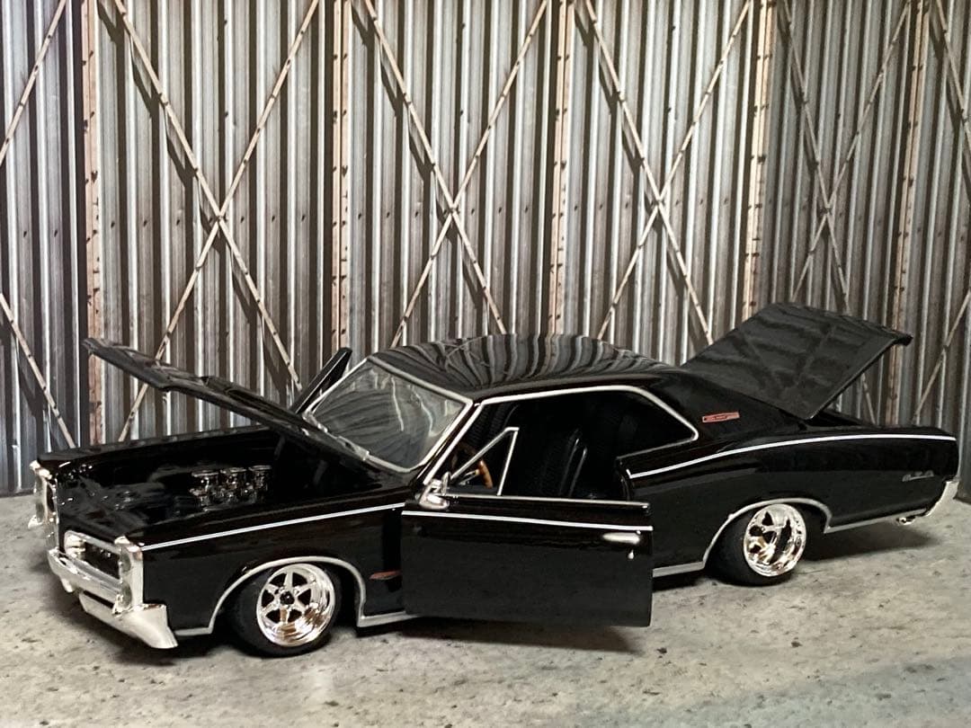 1/24 1966年型ポンティアックGTO（カスタム品）