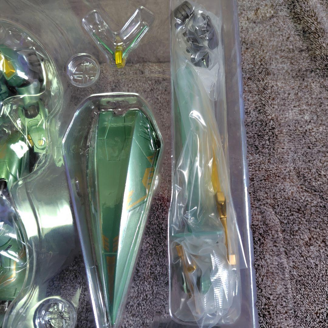 バンダイ ASSAULT KINGDOM クィン・マンサ(メタリックver.)