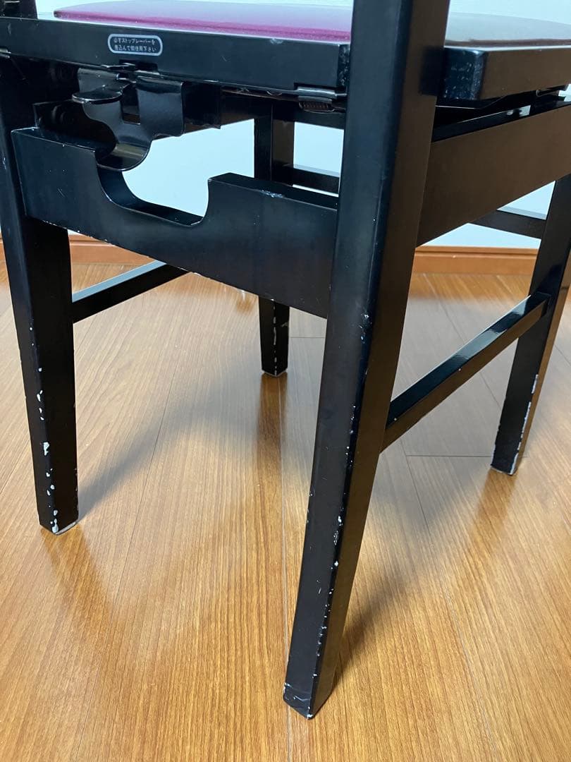 トムソン椅子　ピアノ椅子　背もたれ椅子