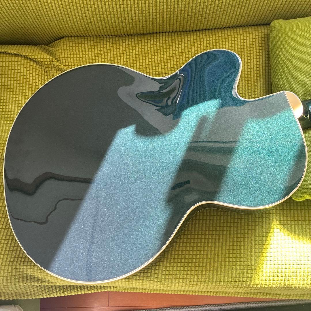 ギター Gretsch G2420 Streamliner Cadillac Green