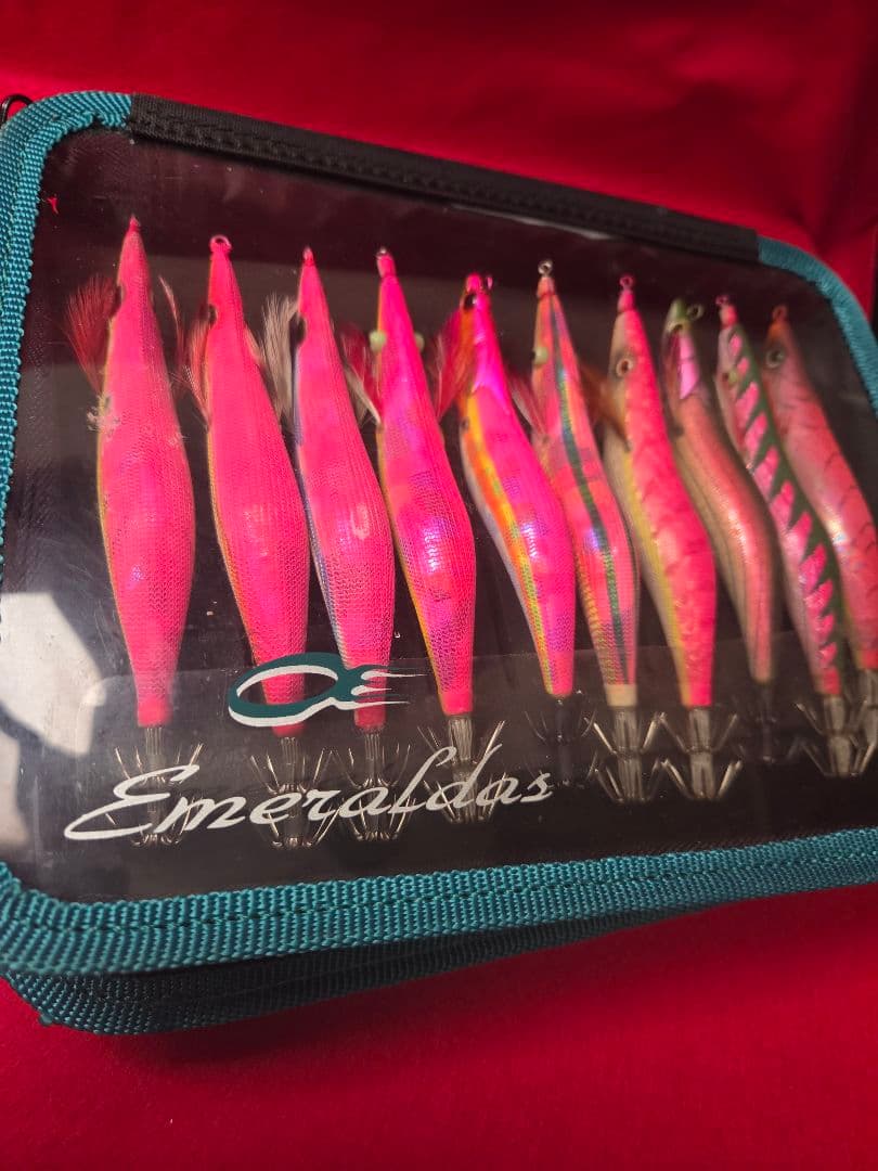 エギ42個まとめ売り（ケース付き）