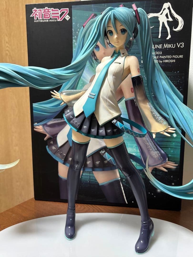 フリーイング VOCALOID3 初音ミクV3 1/4 フィギュア