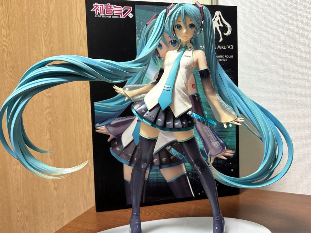 フリーイング VOCALOID3 初音ミクV3 1/4 フィギュア