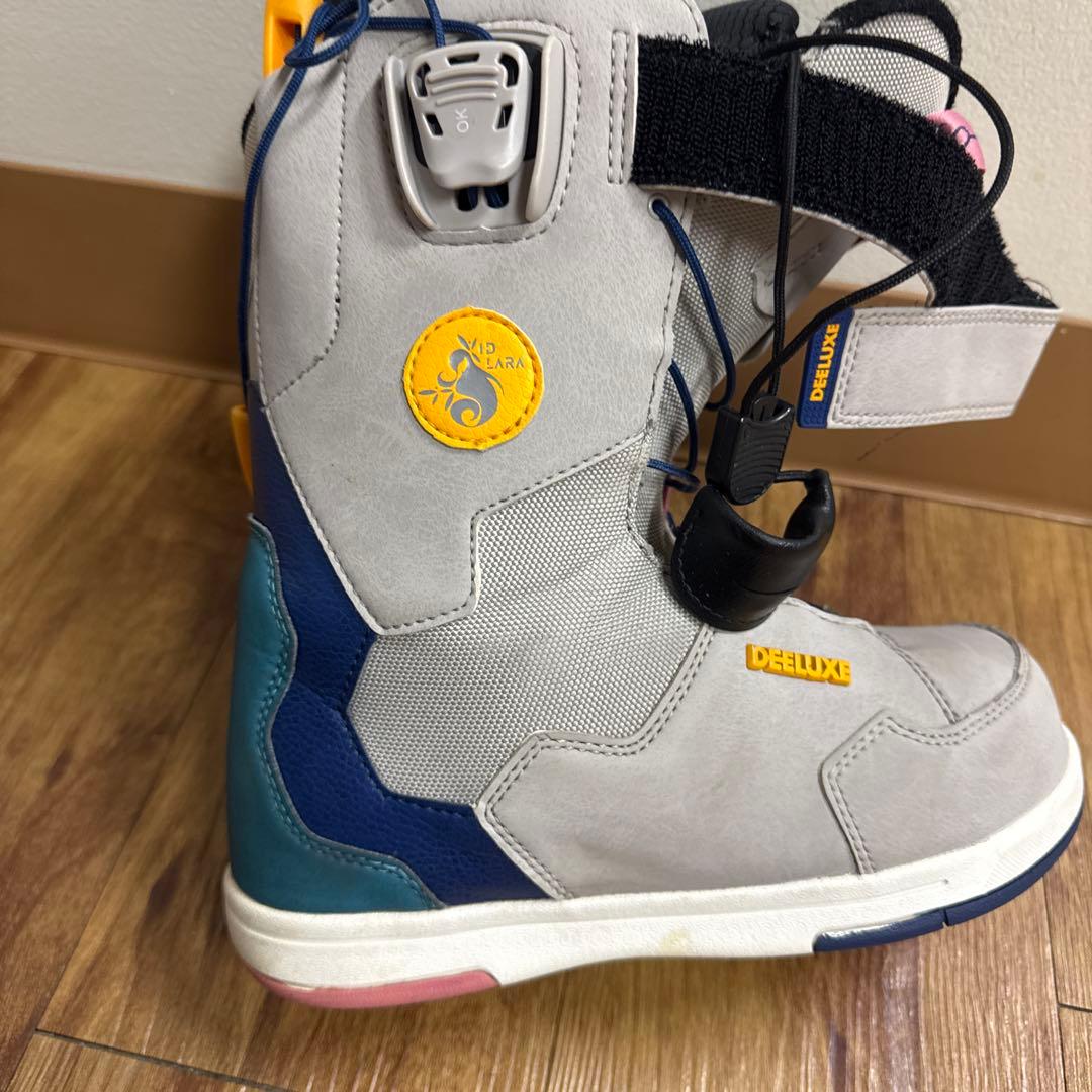 女性用スノーボードブーツ