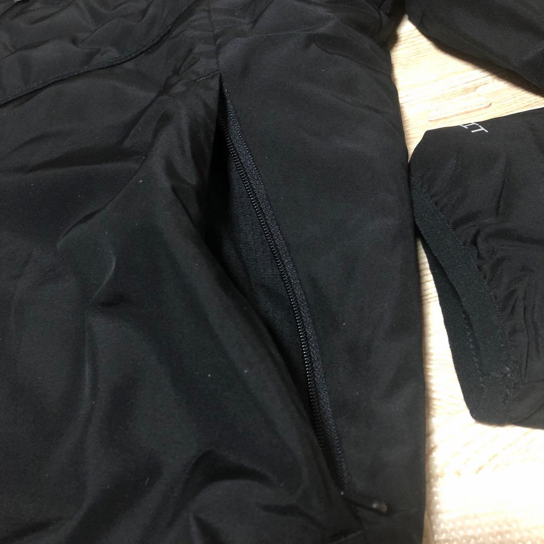 ナイキエアロレイヤー　ジャケット新品