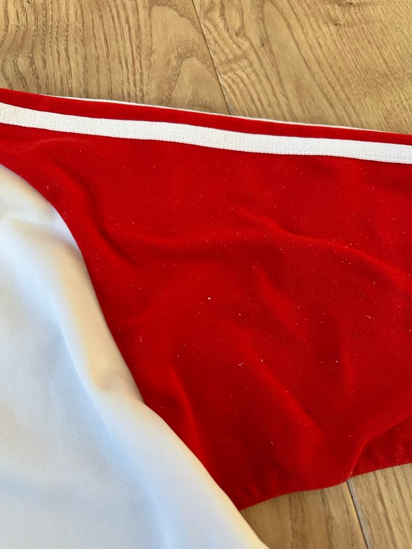 激レア アディダス　リバプールFC　ロゴ刺繍　トラックジャケット　ジャージ