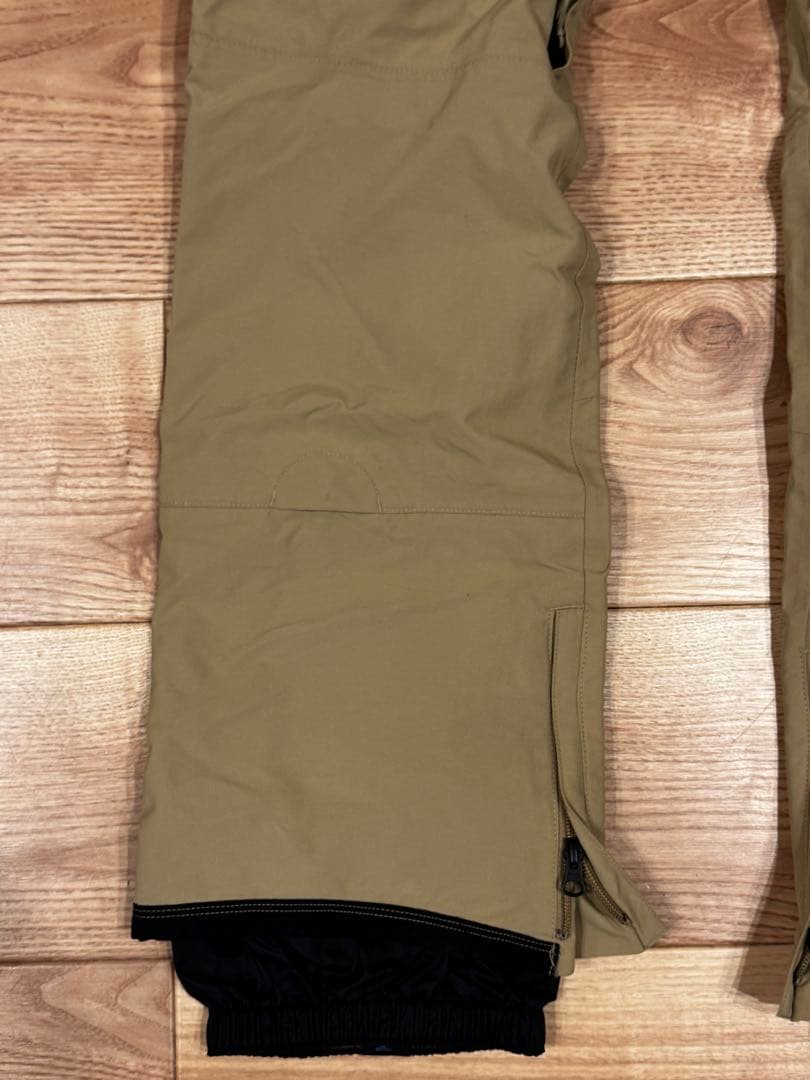 Burton [ak] スウォッシュ ジャケット＆コバート 2.0 2L パンツ