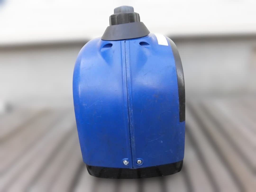 送料無料・・・インバーター発電機 YAMAHA EF900is・・停電対応に