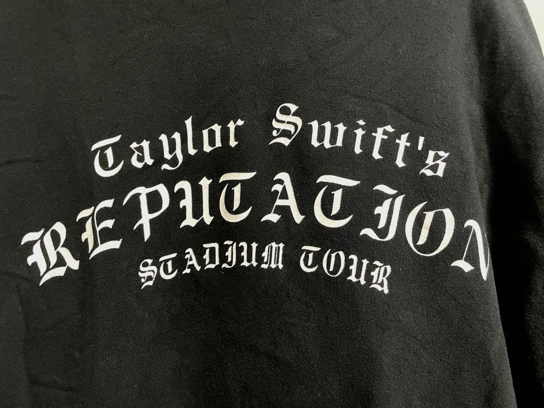 日曜まで限定値下げ〜23時頃まで　テイラースウィフト　パーカー　レピュテーション
