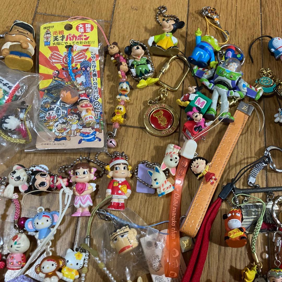 平成　レトロ　ご当地　ストラップ　キティ　ディズニー　リラックマ　キューピー