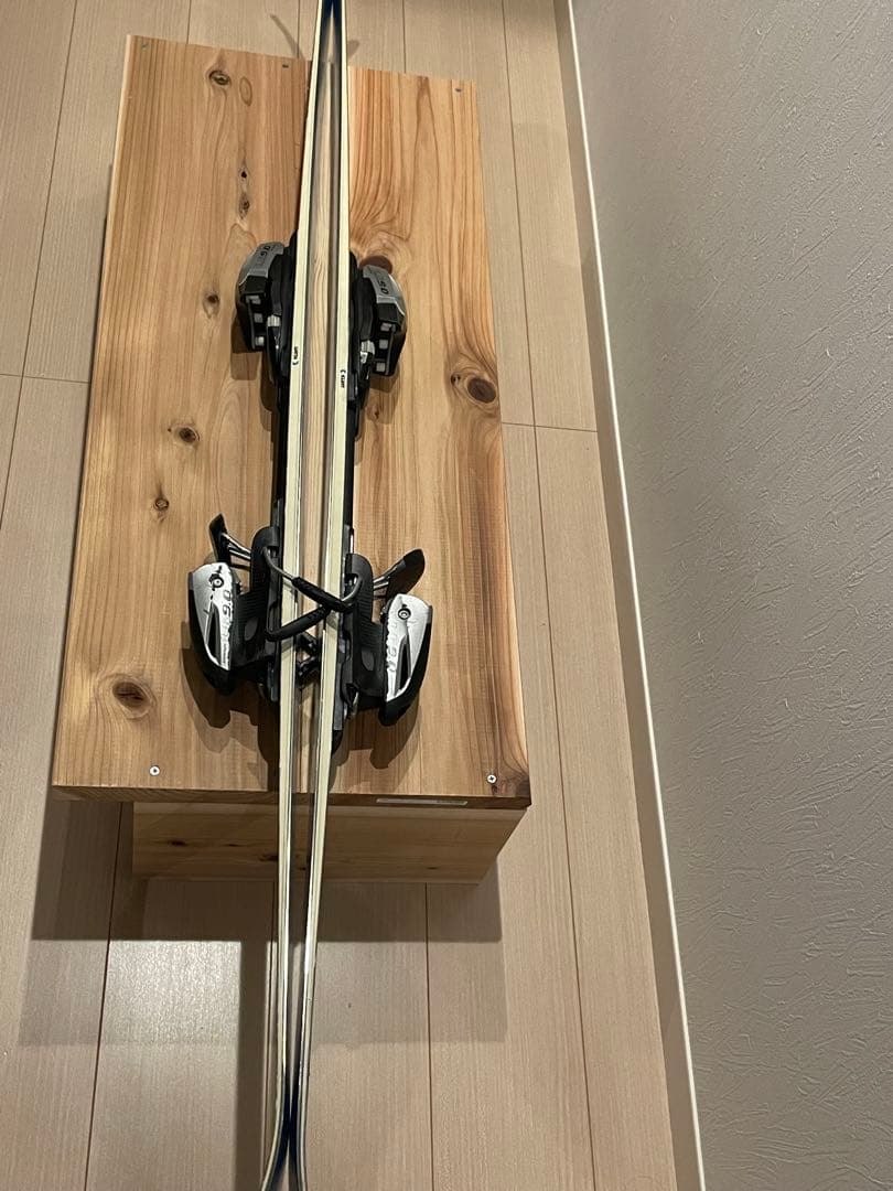 送料込み！！フリースタイルスキー板カナダクリント161cm専用ビンディング付き