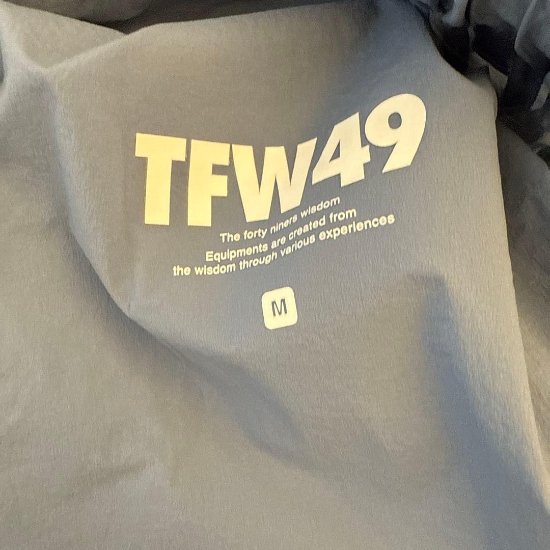 TFW49 ウィンドブレーカー　りんぱぱ