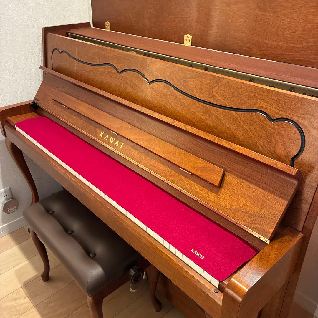 新古品同様　カワイ　アップライトピアノ　C-480FRG　ネコ脚　ヨーロピアン調