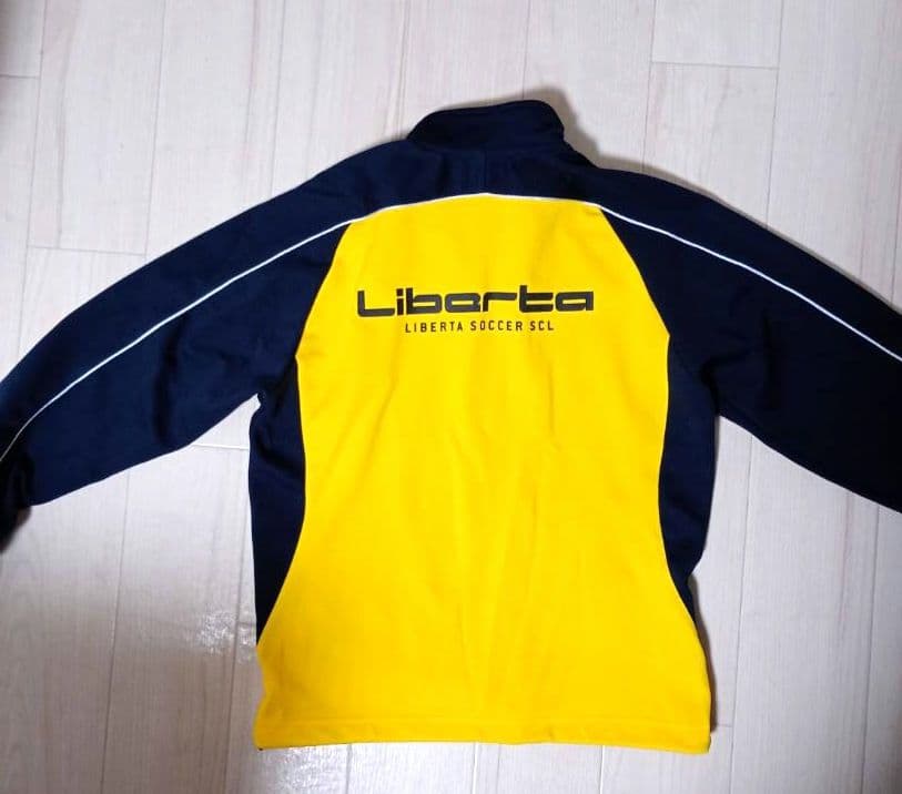 リベルタ LIBERTA サッカー ユニフォーム ジャージ 上下　145サイズ