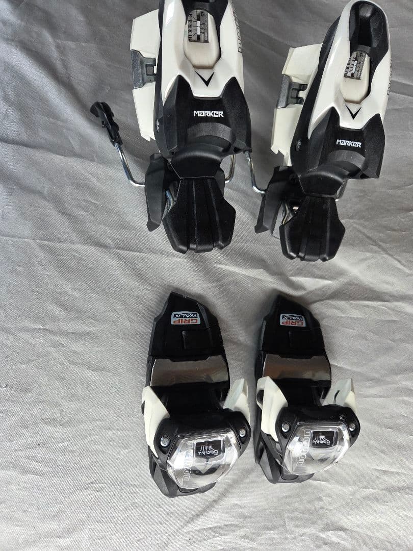 Marker motin10ビンディング ホワイト/ブラック