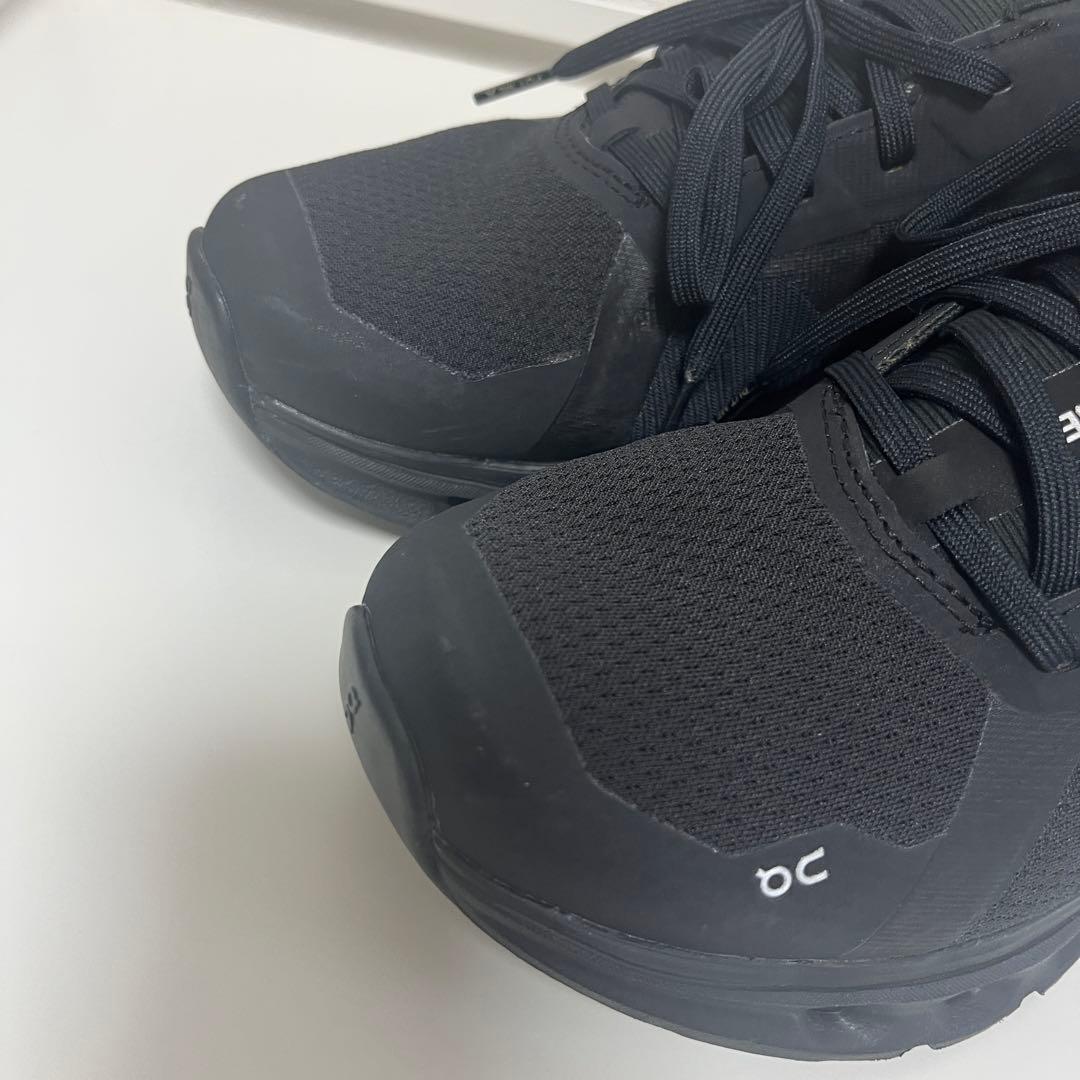 オン　ON Cloudrunner Waterproof ランニング24 美品