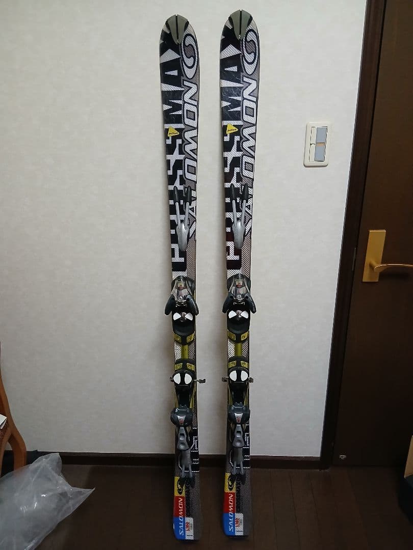 (最終値下)SALOMON CROSSMAX 09 スキー板 L160