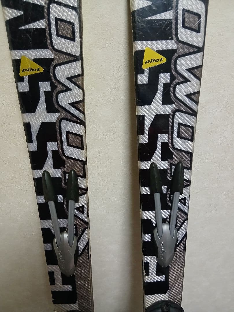 (最終値下)SALOMON CROSSMAX 09 スキー板 L160