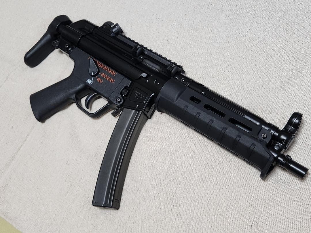 【中古】次世代電動ガン MP5 A5 ＆ Magpulタイプ ハンドガードセット