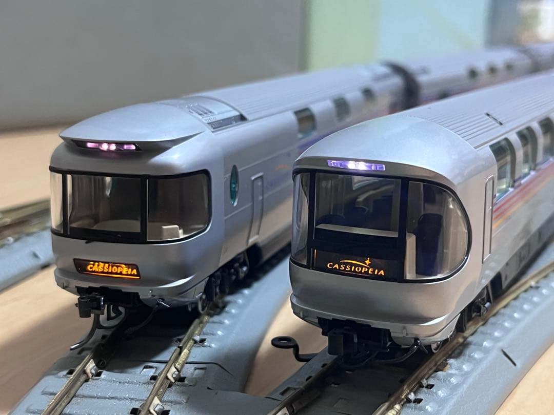 TOMIX HO-9031 特急寝台客車カシオペアクルーズ E26系 4両