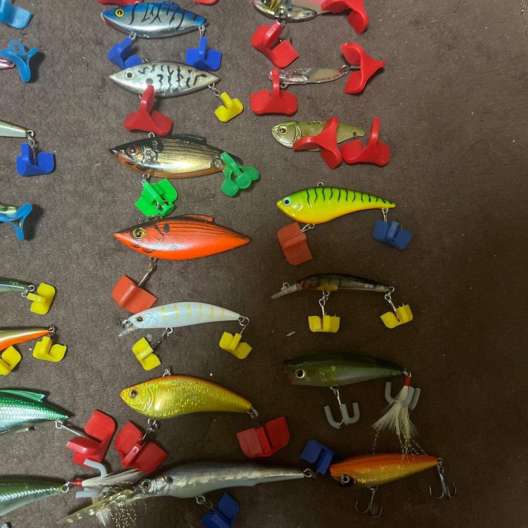 ハードルアー収納ケースとルアーセット約150個