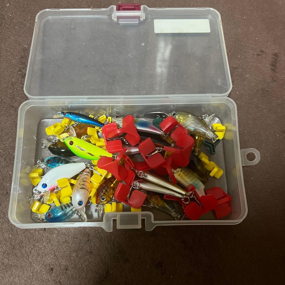 ハードルアー収納ケースとルアーセット約150個
