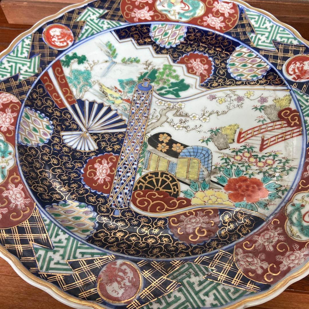 有田焼色絵扇面巻物の図大皿ニ枚