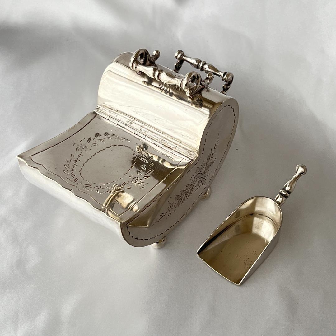 【英国】シュガーボックス / スカットル スコップ【シルバープレート】