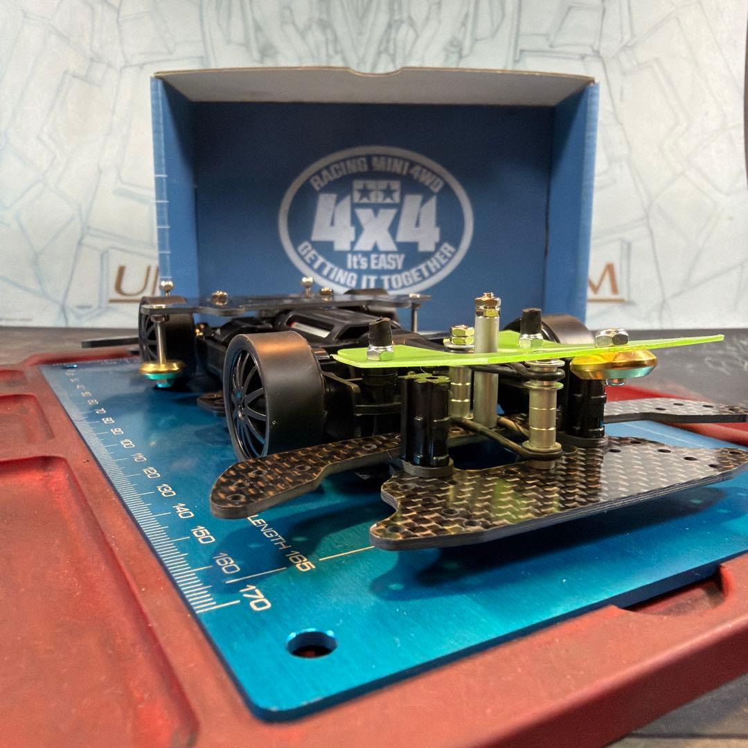 ミニ四駆　MEシャーシ　半完成品
