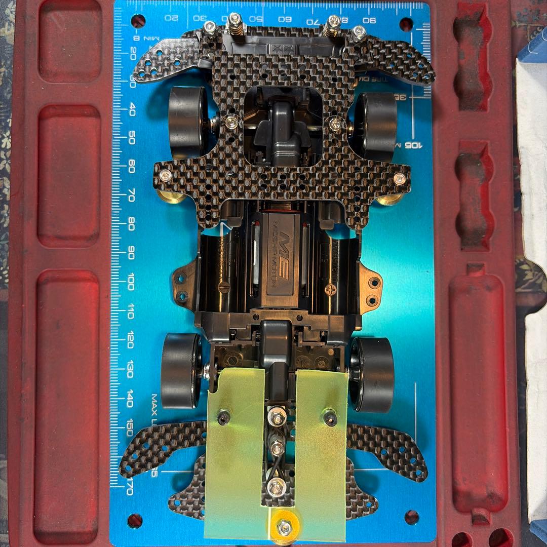 ミニ四駆　MEシャーシ　半完成品