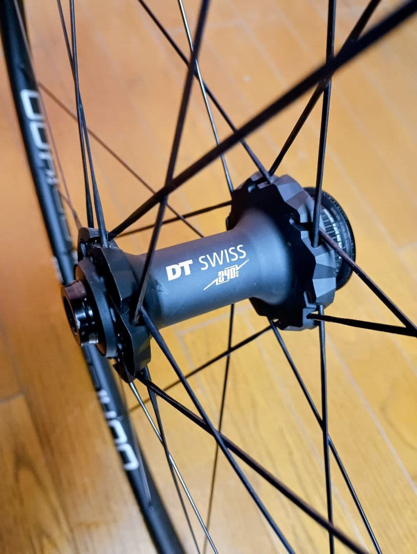 DT SWISS PR1400 DICUT ディスクブレーキ用 ホイールセット