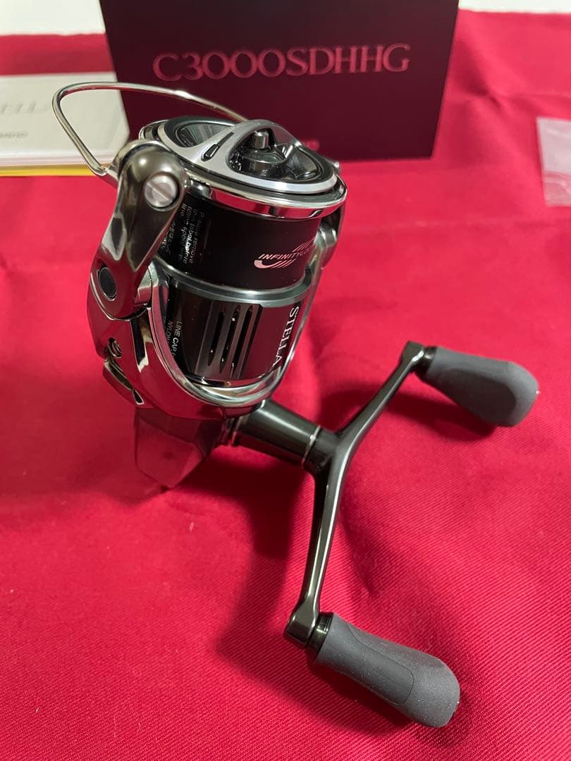 シマノ　ステラ　C3000SDHHG スピニングリール