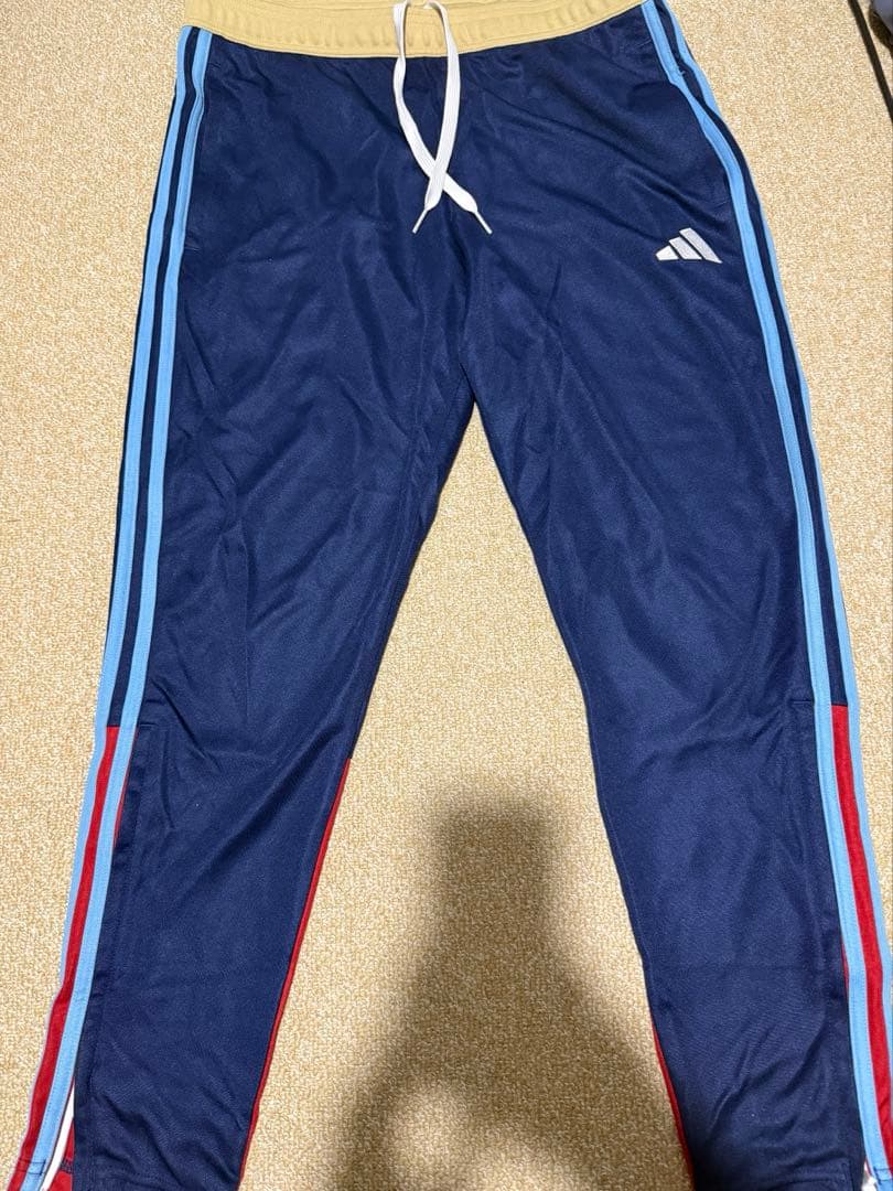 ラグビーチーム adidas ウォームアップウェア レッド/ネイビー　新品未使用