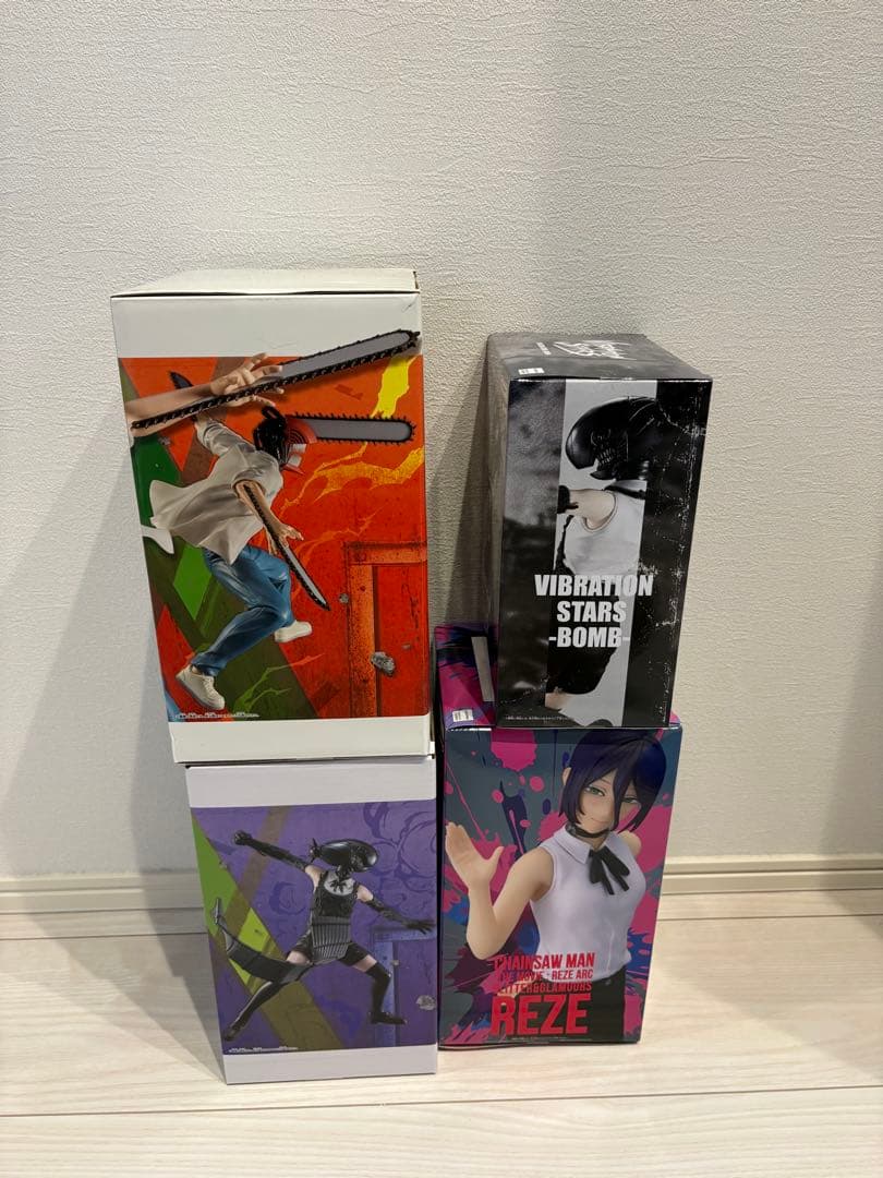 チェンソーマン　フィギュア　レゼ、デンジ