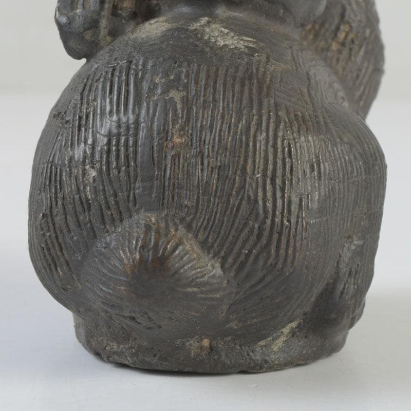 仏教美術　古銅　チベット仏　兎に観音像　仏像　置物　C　9867