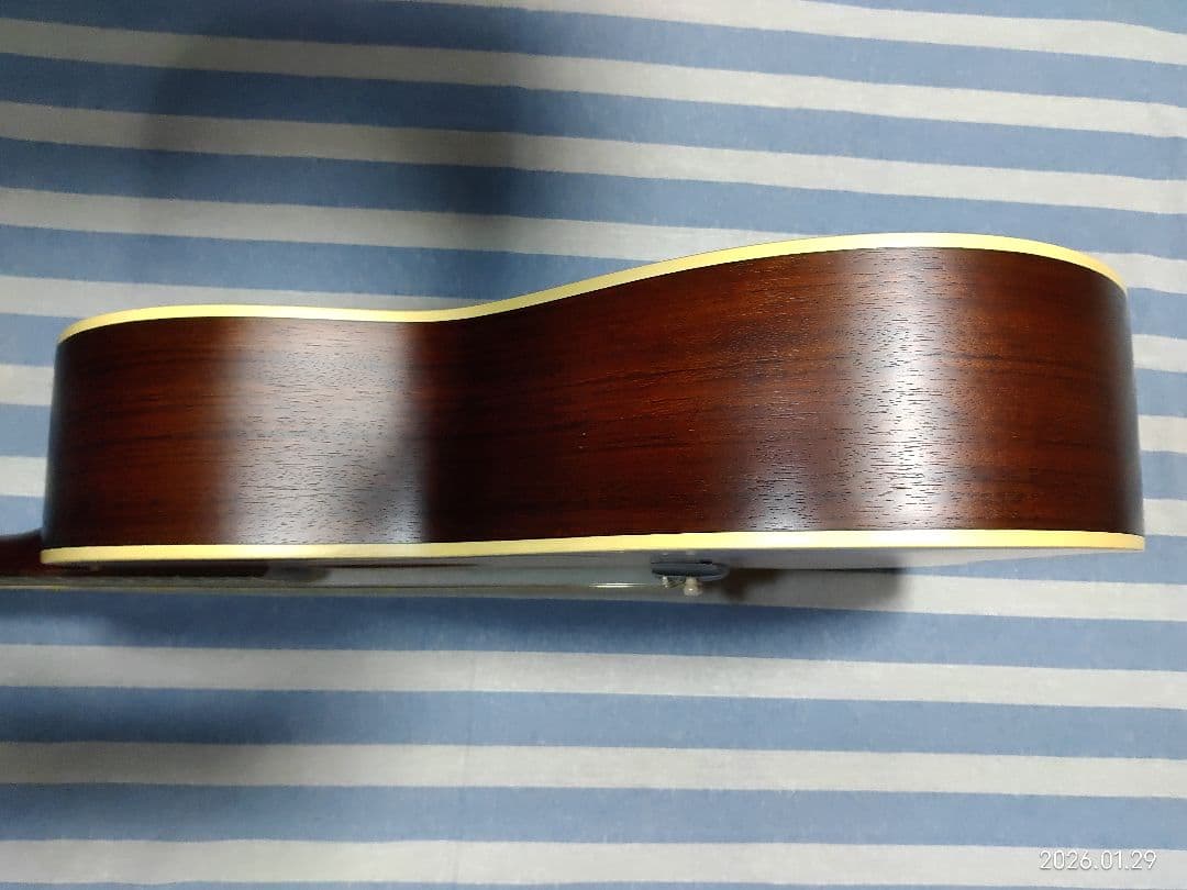 K.YAIRIのエンジェルシリーズのハンドメイドアコギ65-RFRB希少美品です