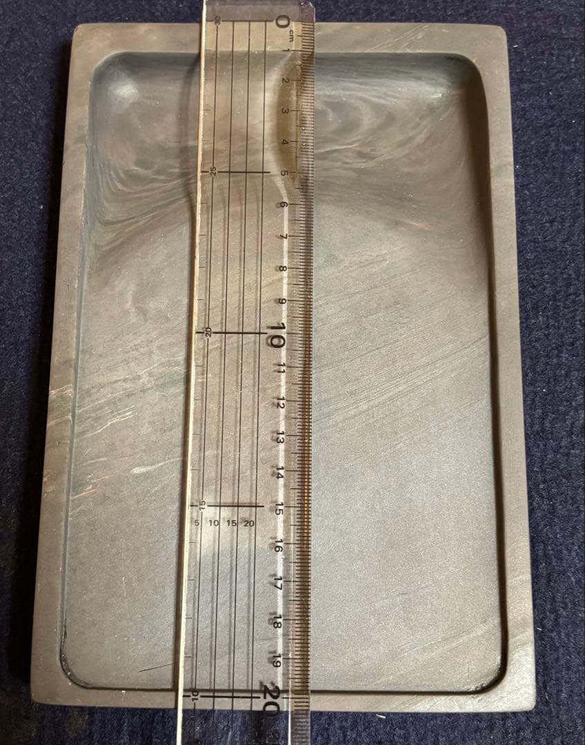 再出品　絶品老坑端渓水巌硯　魚児隊青花・金線・梅舒適先生即売会・８寸長方硯